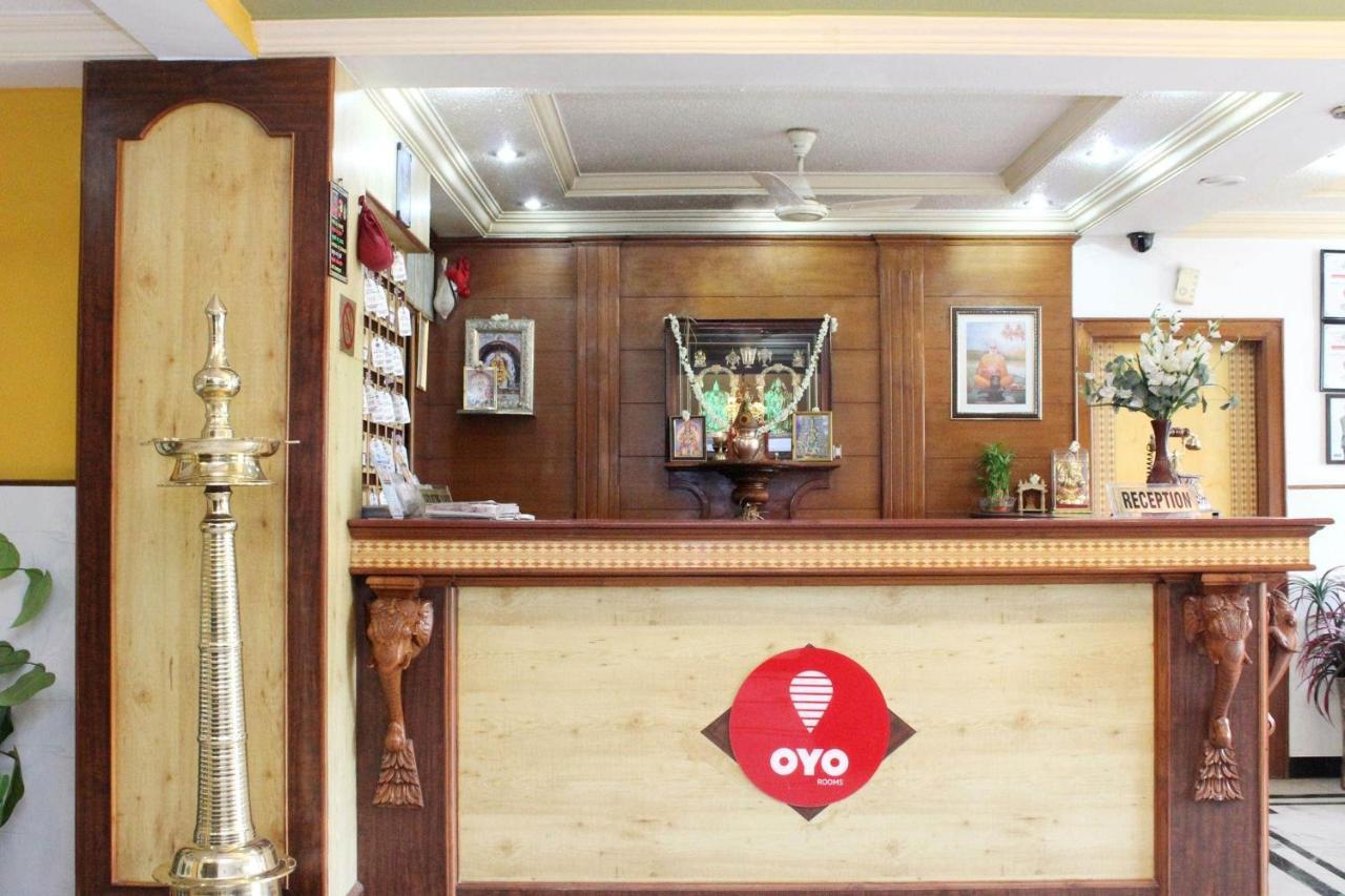 Oyo Hotel Ganga Sagar Near Sri Someshwara Swami Temple Bangalore Buitenkant foto